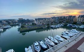 BEAU DUPLEX DEAUVILLE MARINA, F3 avec balcon